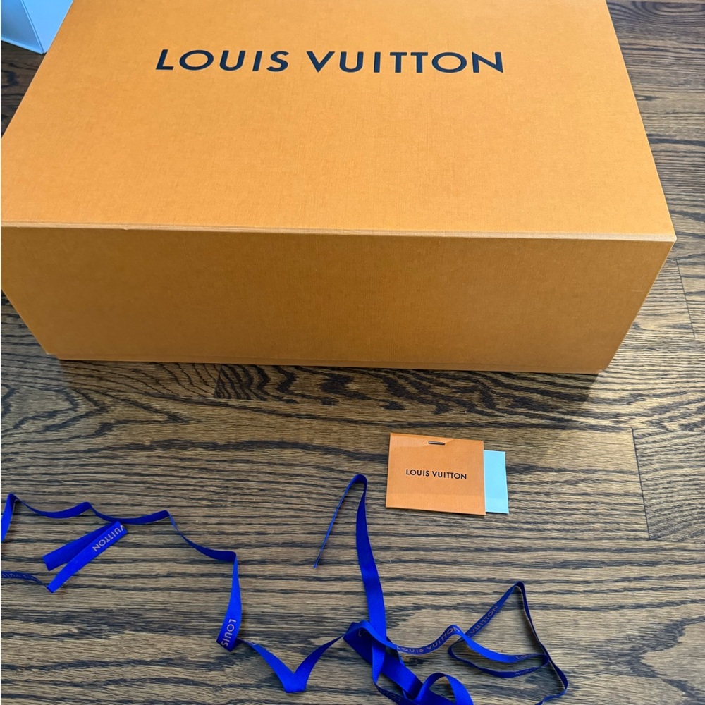 Louis Vuitton Orange Box with Blue Ribbon